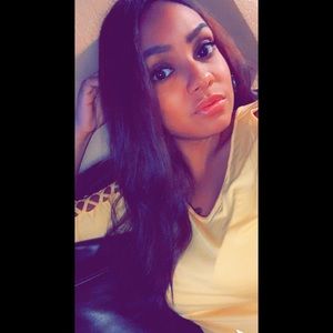 Meet your Posher, Roelle